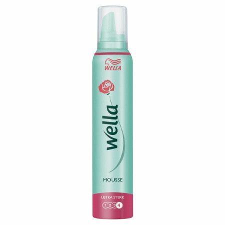 Wella Foam Classic No4 200ml Ultra Strong 6t (4056800923205)